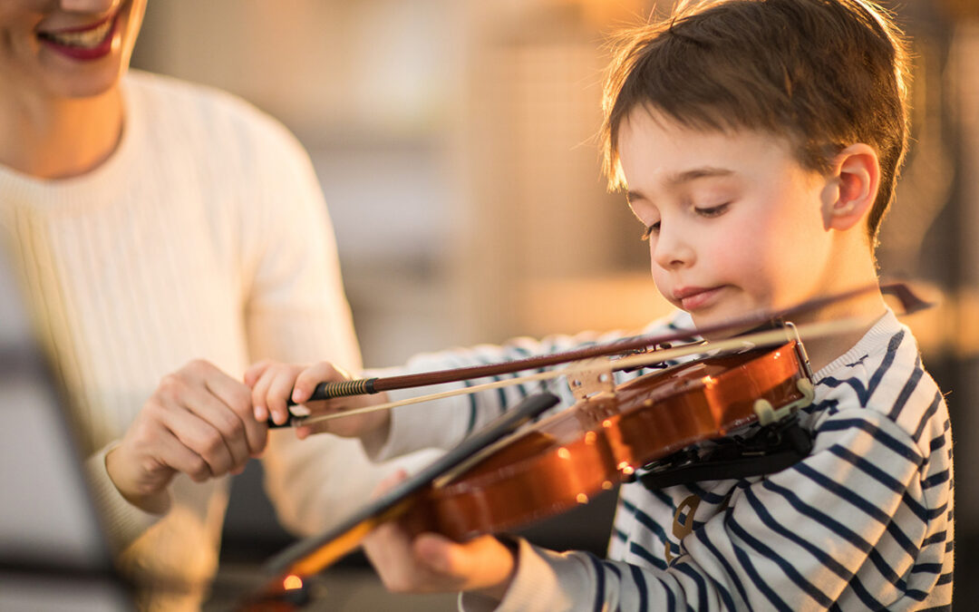 Harmony at Home: Strengthening Parent-Child Bonds through Violin Learning